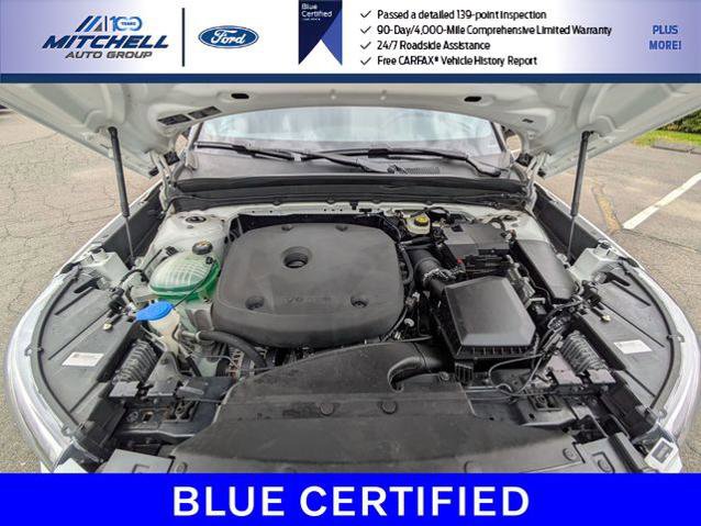 Used 2019 Volvo XC40 T5 R-Design AWD/4WD image 36