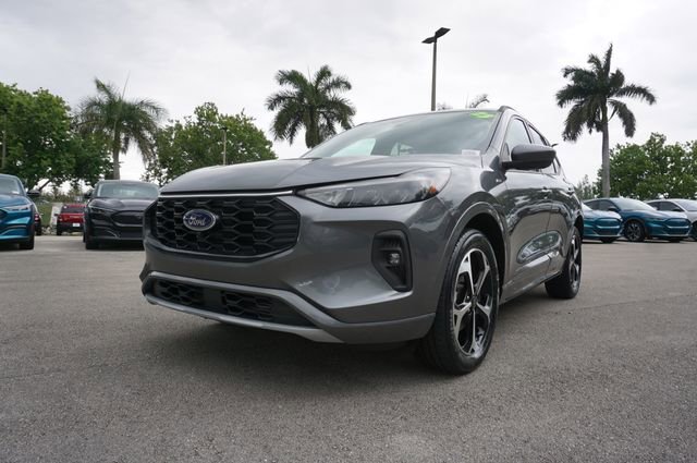 Certified 2023 Ford Escape ST-Line Select w/ Tech Pack #2 AWD/4WD image 23