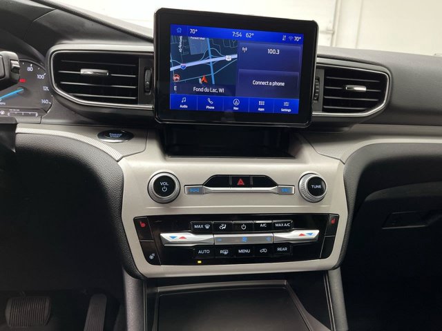 Certified 2023 Ford Explorer XLT w/ Equipment Group 202A AWD/4WD image 19