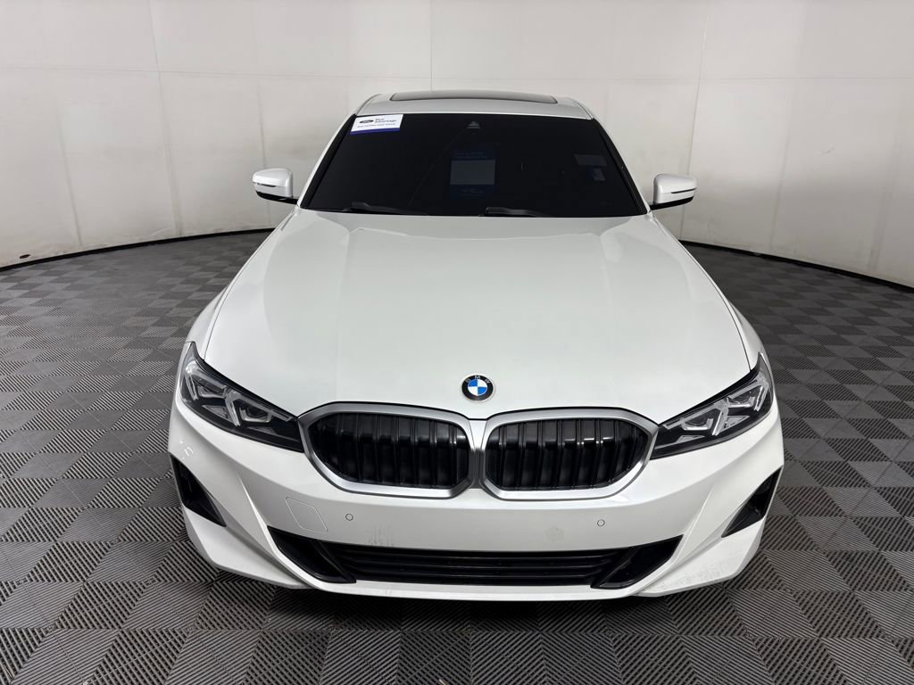 Used 2023 BMW 330i xDrive Sedan w/ Premium Package image 8