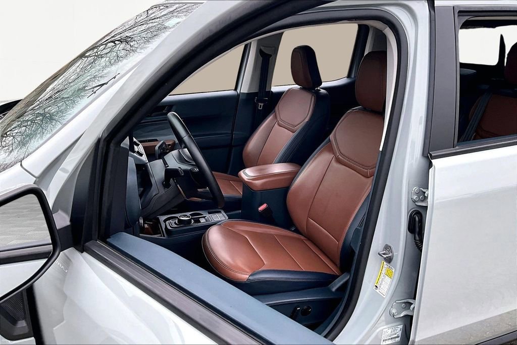 Certified 2023 Ford Maverick Lariat w/ Lariat Luxury Package AWD/4WD image 26