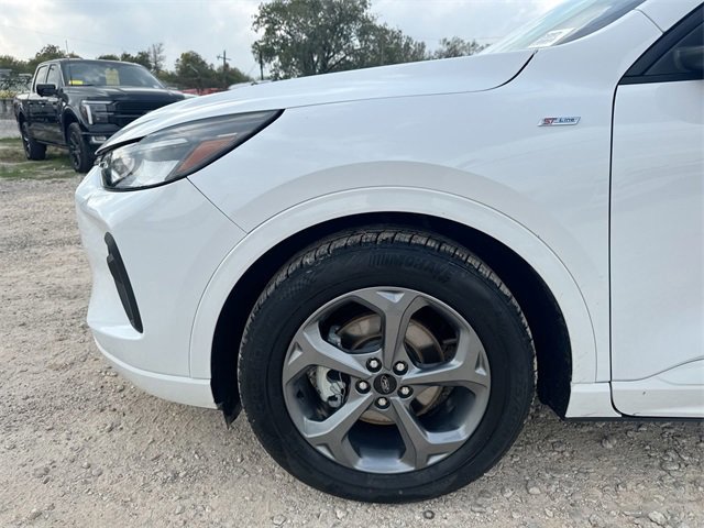 Certified 2023 Ford Escape ST-Line image 24