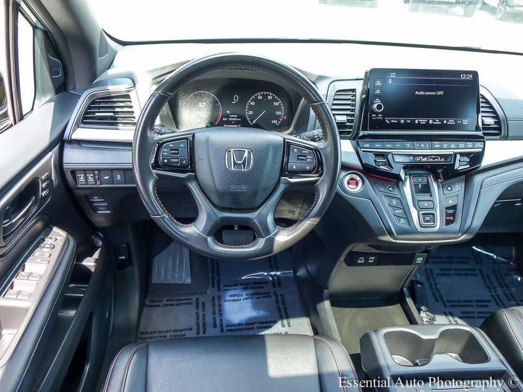 Used 2025 Honda Odyssey Sport-L image 14