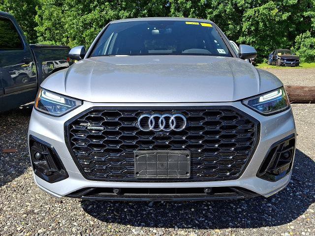 Used 2024 Audi Q5 2.0T Premium Plus w/ Premium Plus Package AWD/4WD image 2