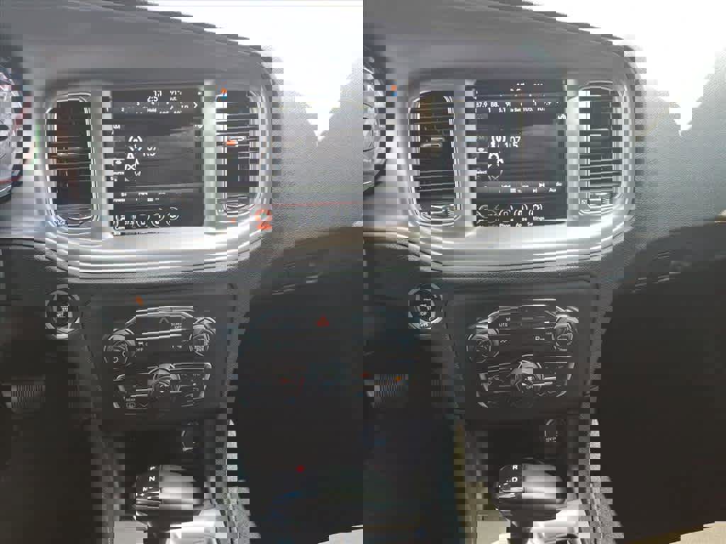 Used 2023 Dodge Charger SXT image 10