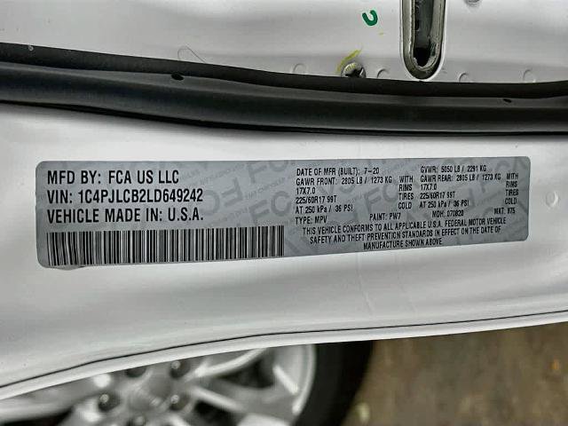 Used 2020 Jeep Cherokee Latitude FWD image 22