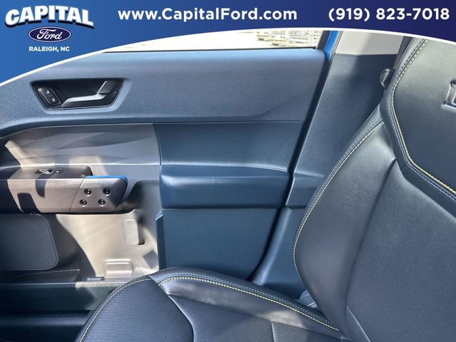 Certified 2025 Ford Maverick Lobo AWD/4WD image 29