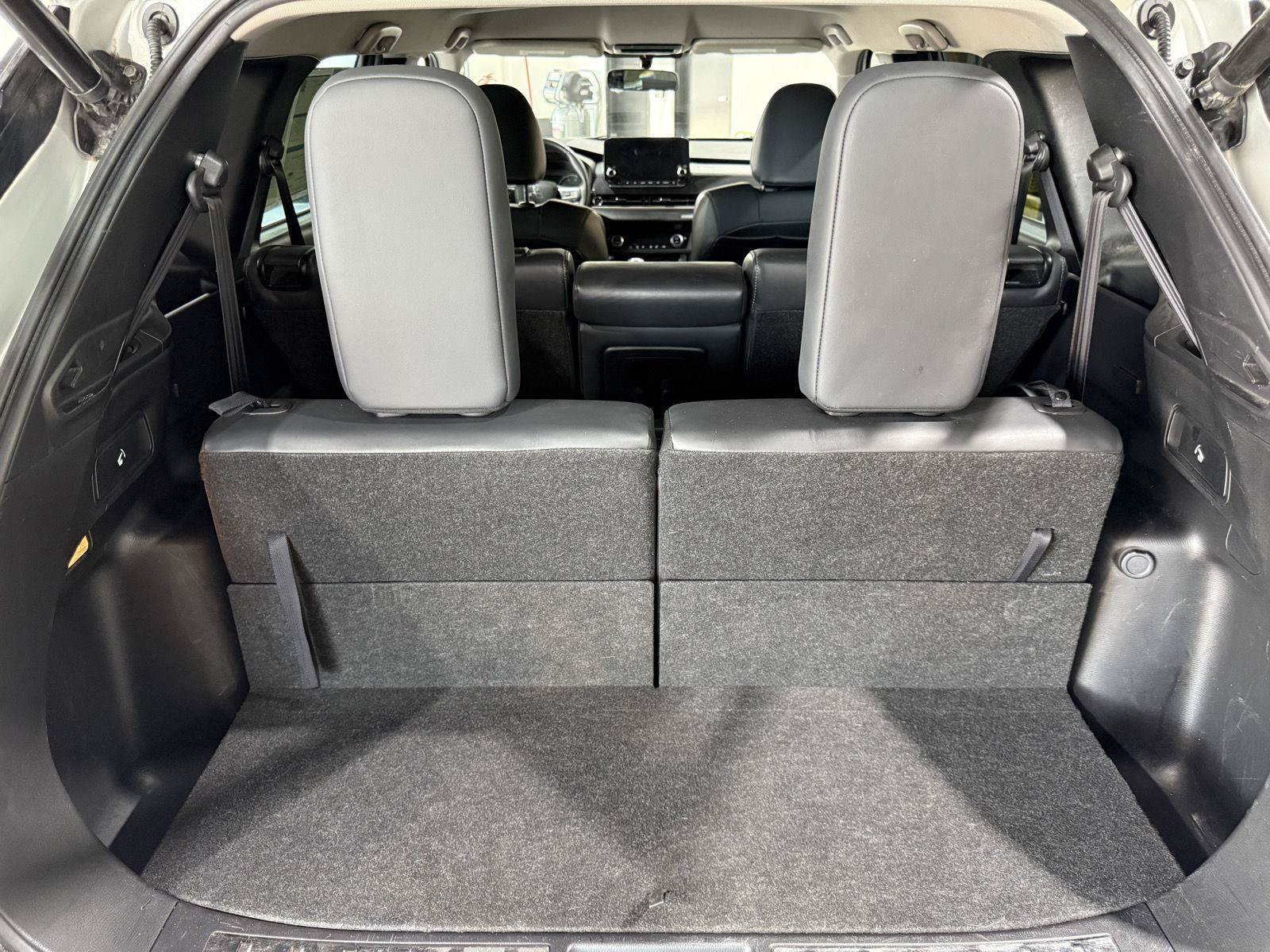 Used 2023 Mitsubishi Outlander SE FWD image 35