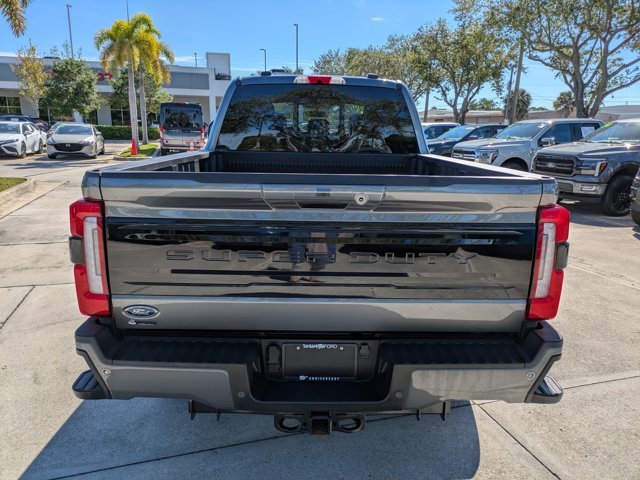 Certified 2025 Ford F350 Platinum image 3