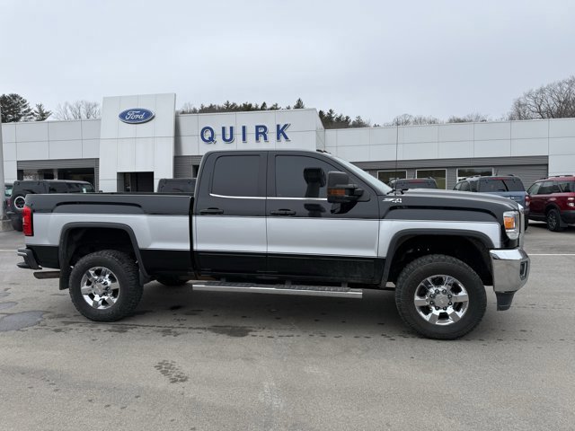 Used 2017 GMC Sierra 2500 SLE w/ HD SLE Preferred Plus Package image 2