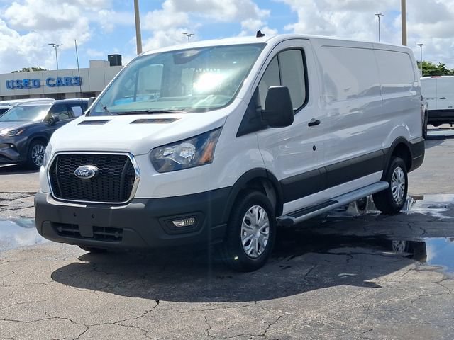 Certified 2025 Ford Transit 250 Low Roof w/ Exterior Upgrade Package RWD image 2
