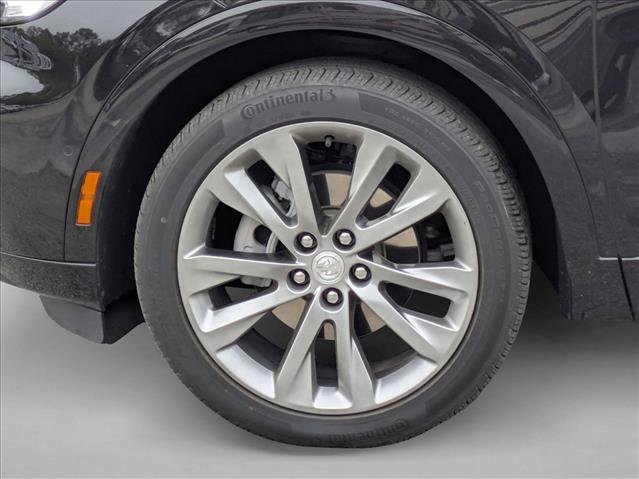 Used 2021 Buick Envision Avenir w/ Technology Package II image 9