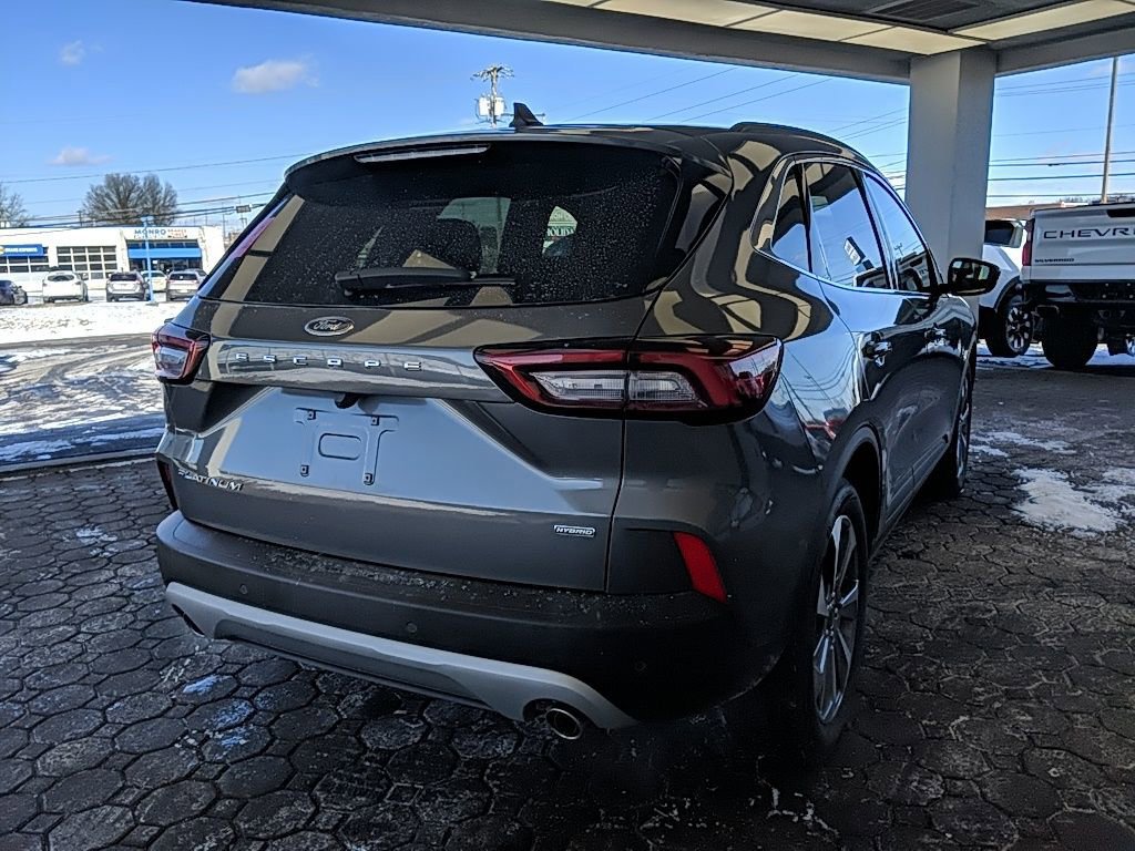 Certified 2025 Ford Escape Platinum image 3