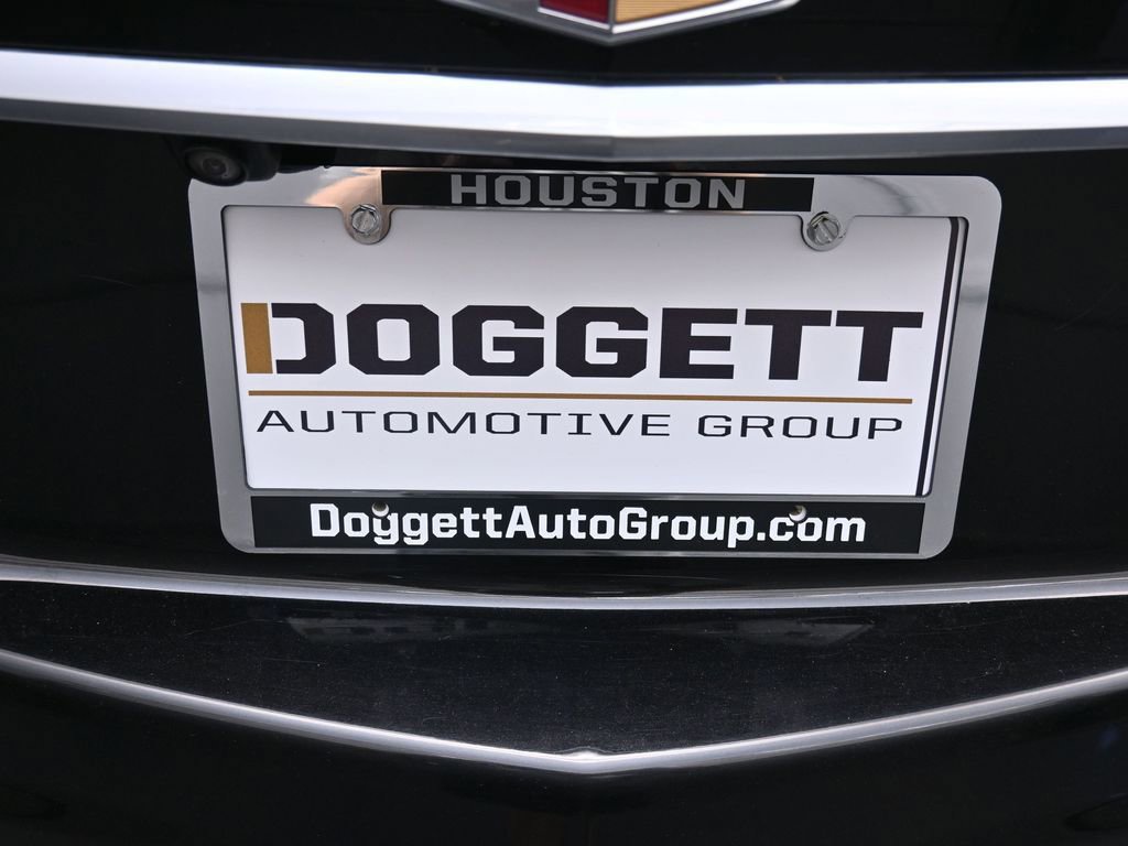 Used 2023 Cadillac XT5 Premium Luxury w/ LPO, Floor Liner Package FWD image 2