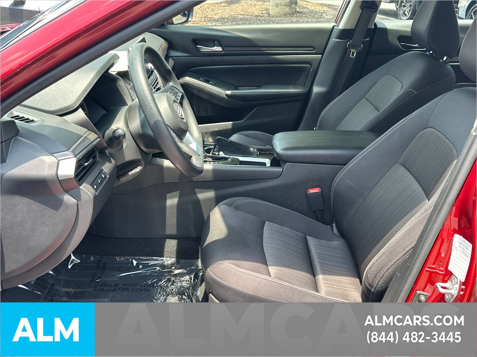 Used 2024 Nissan Altima 2.5 SV FWD image 10