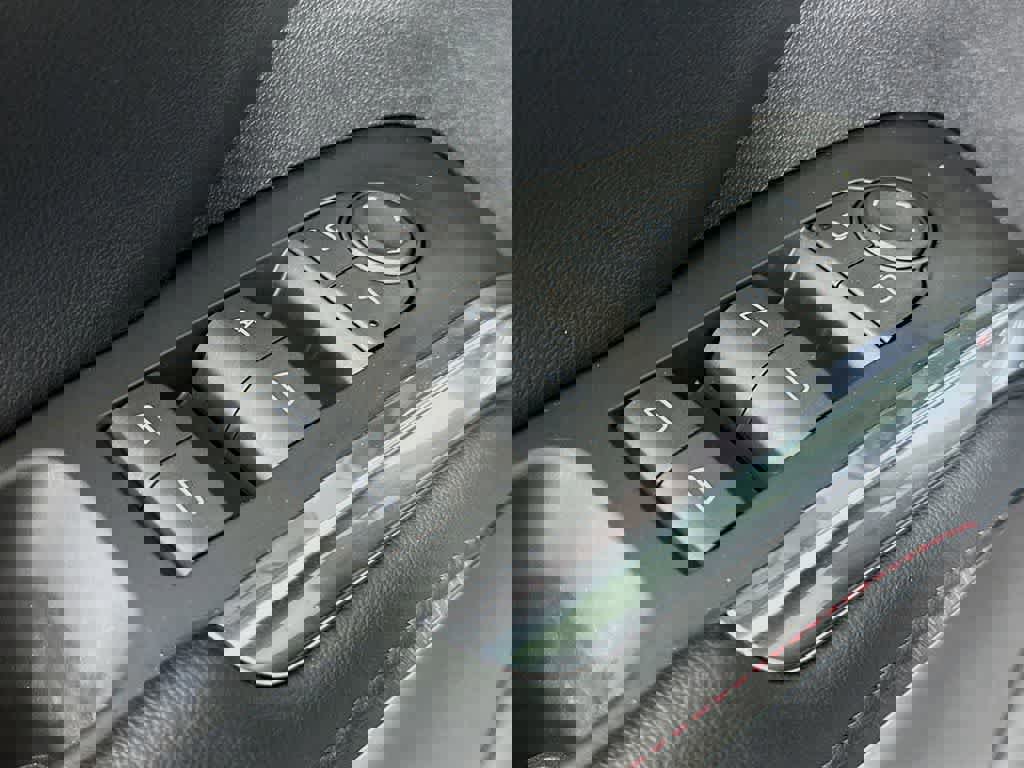 Used 2024 Chevrolet Traverse Z71 w/ LPO, Floor Liner Package image 28