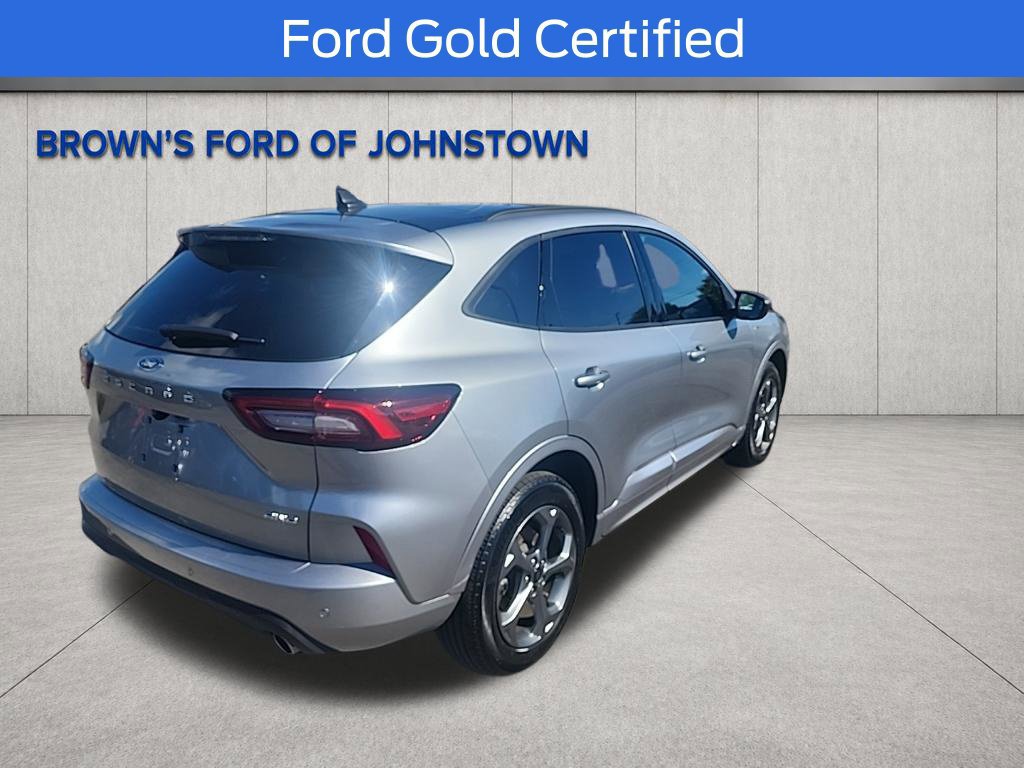 Certified 2024 Ford Escape ST-Line w/ Tech Pack #1 AWD/4WD image 10
