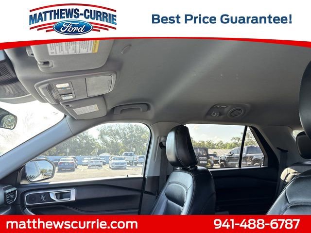 Certified 2024 Ford Explorer XLT w/ Equipment Group 202A RWD image 11