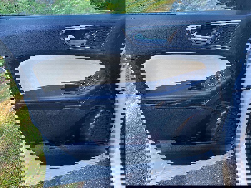 Certified 2022 Ford Edge SEL w/ Convenience Package image 26