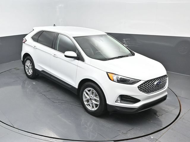 Certified 2024 Ford Edge SEL w/ Convenience Package AWD/4WD image 15