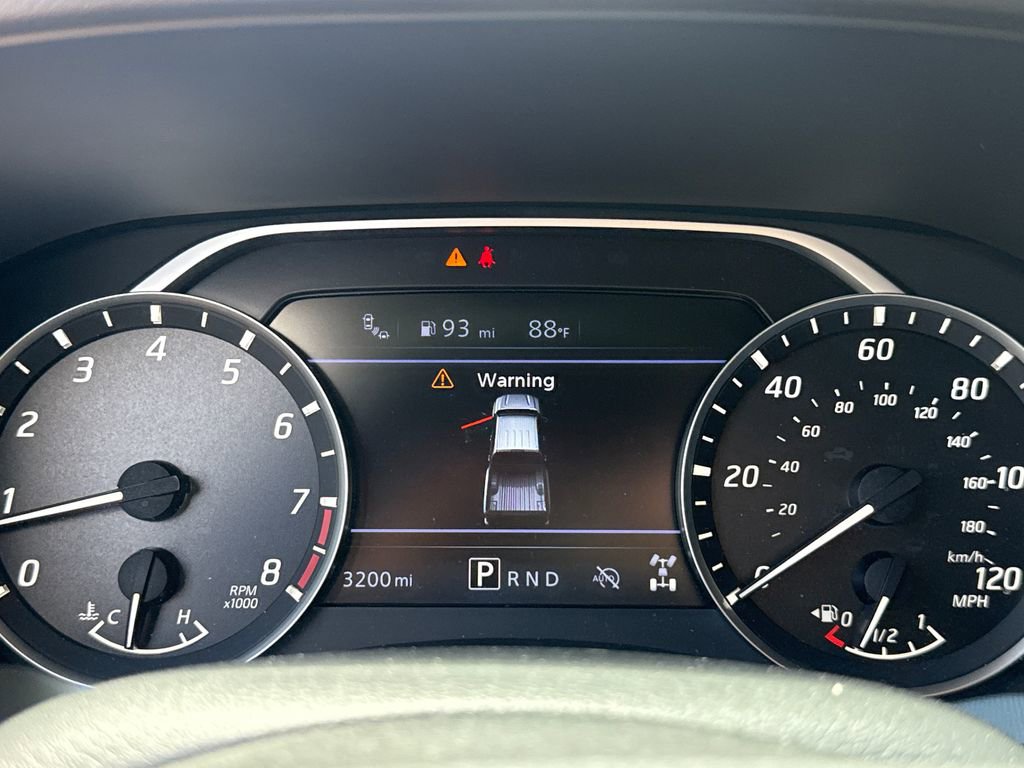 Used 2025 Nissan Frontier SV AWD/4WD image 16