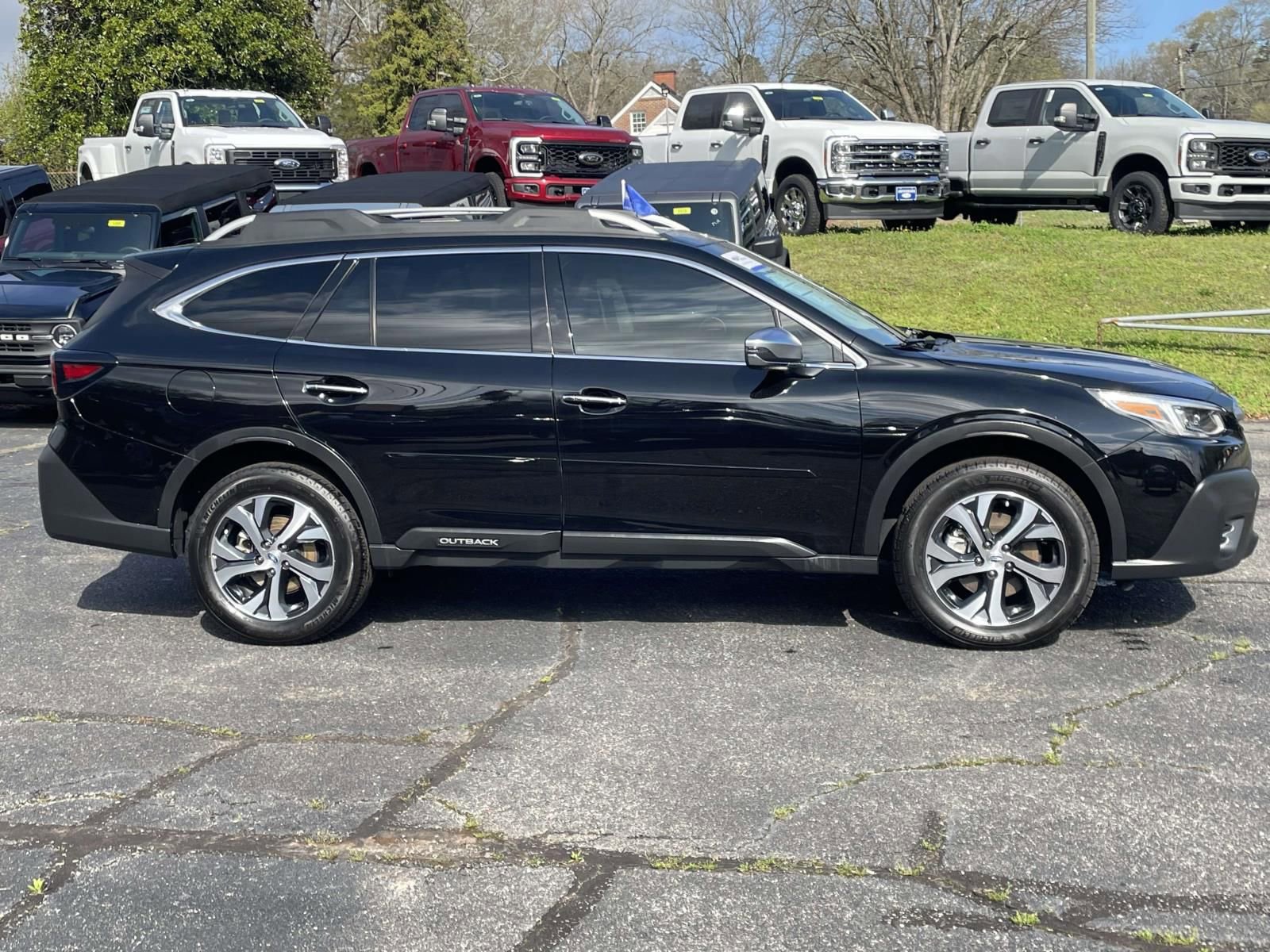 Used 2022 Subaru Outback Touring XT image 6
