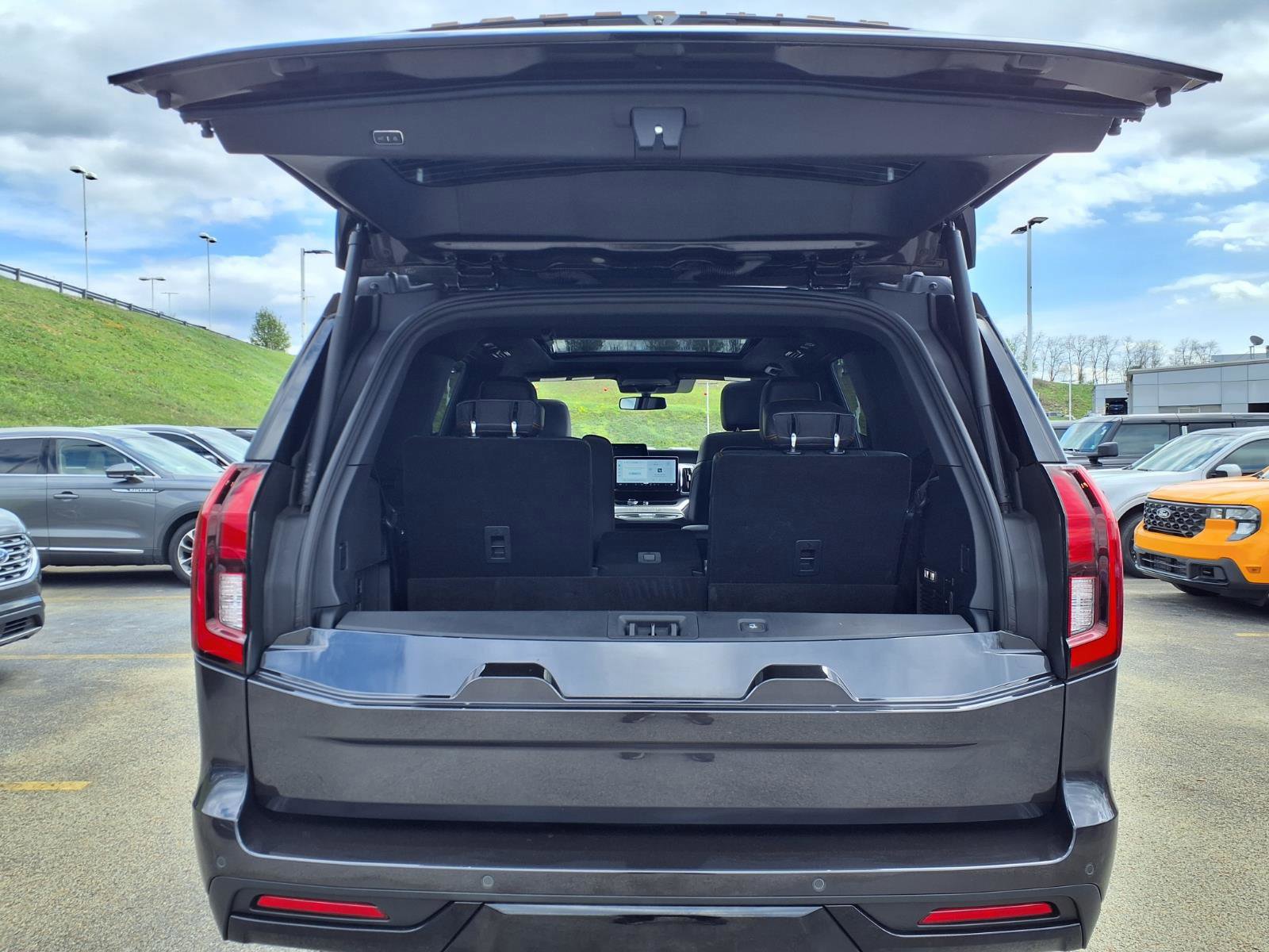 Certified 2025 Ford Expedition Tremor AWD/4WD image 11