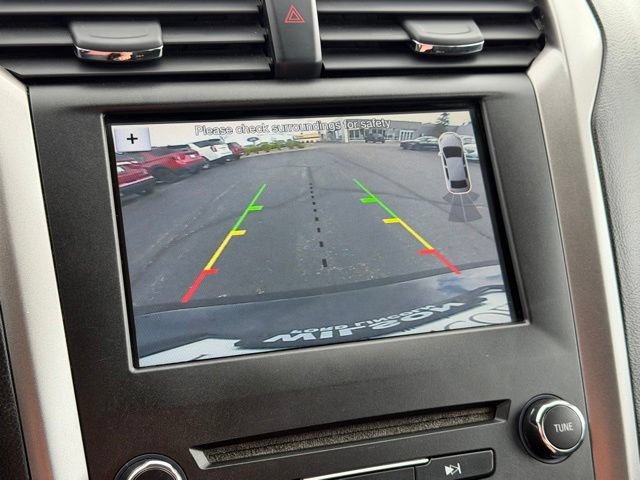 Certified 2018 Ford Fusion SE w/ Fusion SE Technology Package FWD image 26