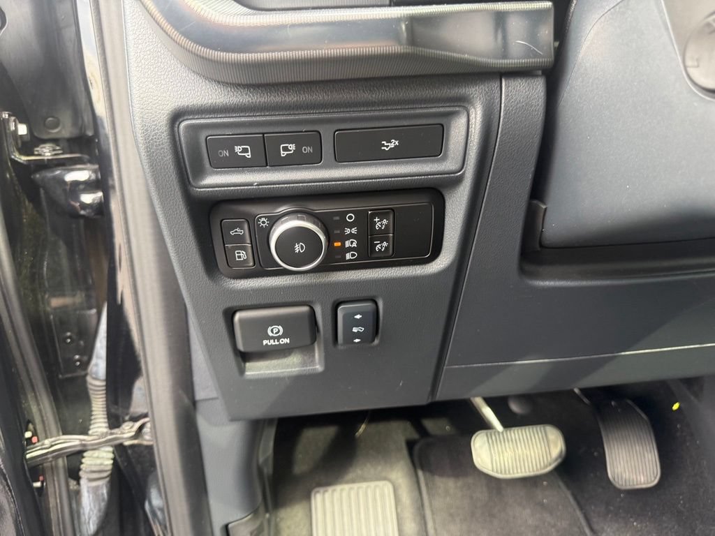 Certified 2024 Ford F150 Lariat w/ Equipment Group 502A High AWD/4WD image 16