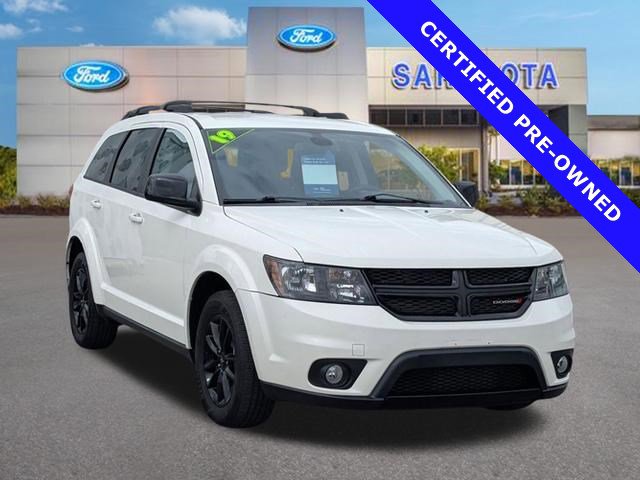 Used 2019 Dodge Journey SE w/ Blacktop Package image 1