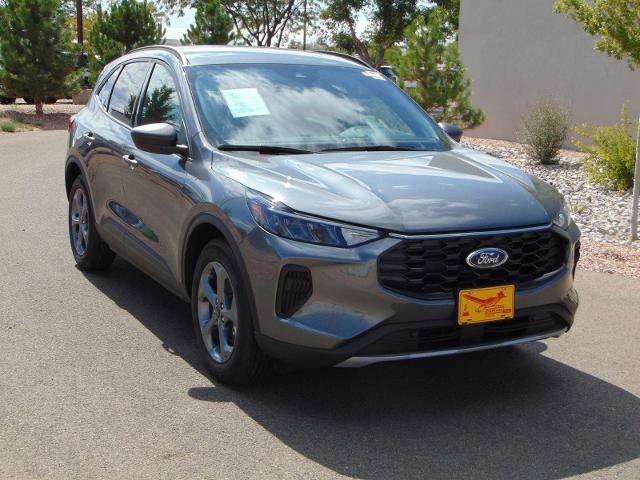 Certified 2025 Ford Escape ST-Line w/ Equipment Group 301A image 8