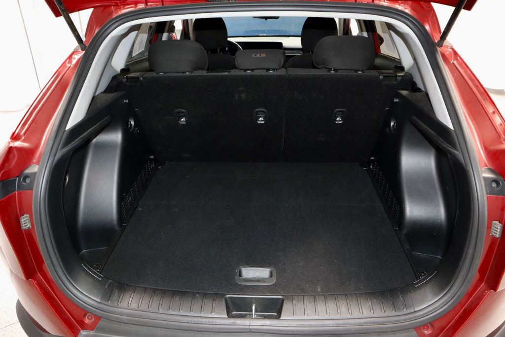Used 2024 Hyundai Kona SEL FWD image 12