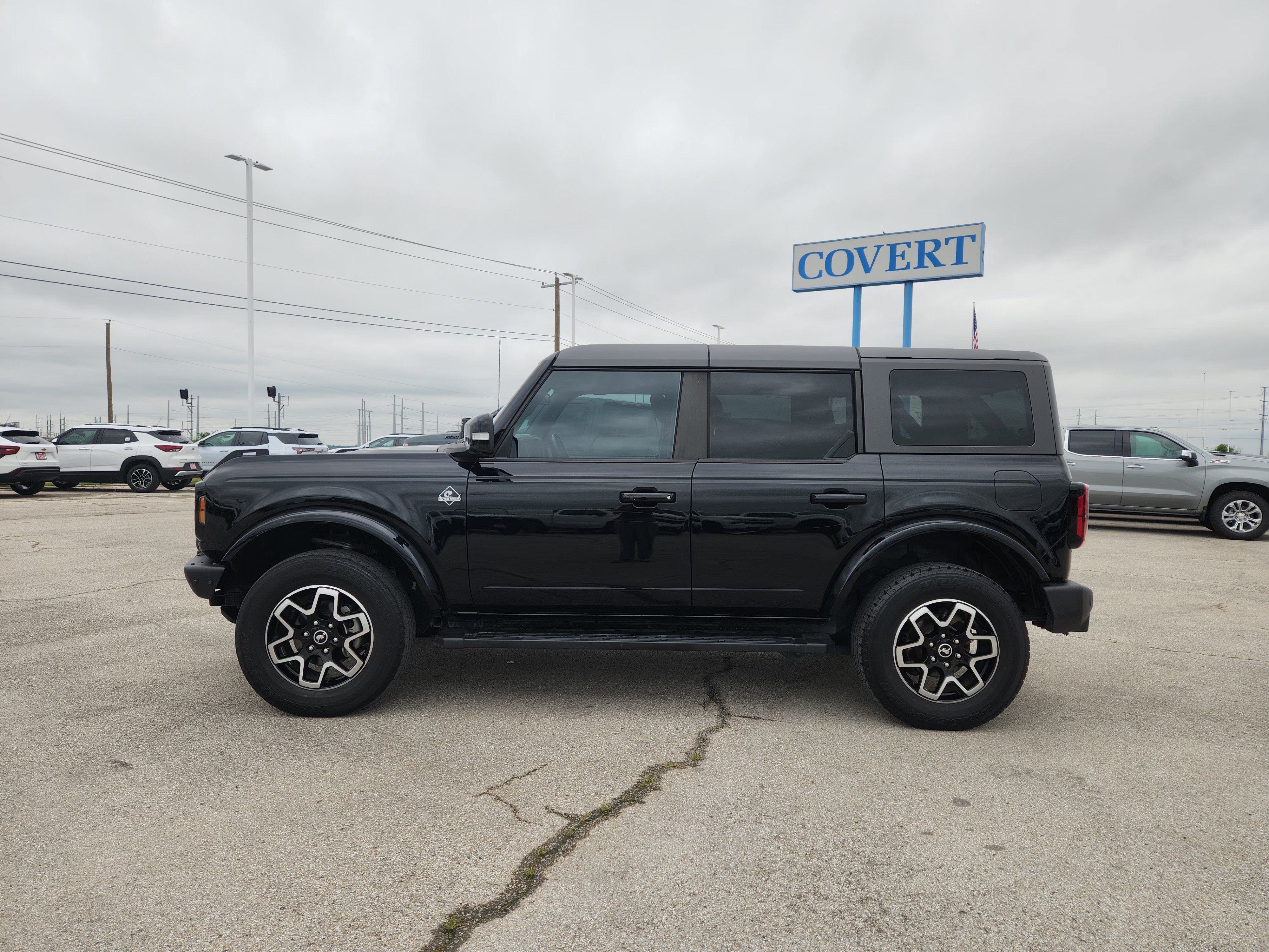 Certified 2023 Ford Bronco Outer Banks AWD/4WD image 4
