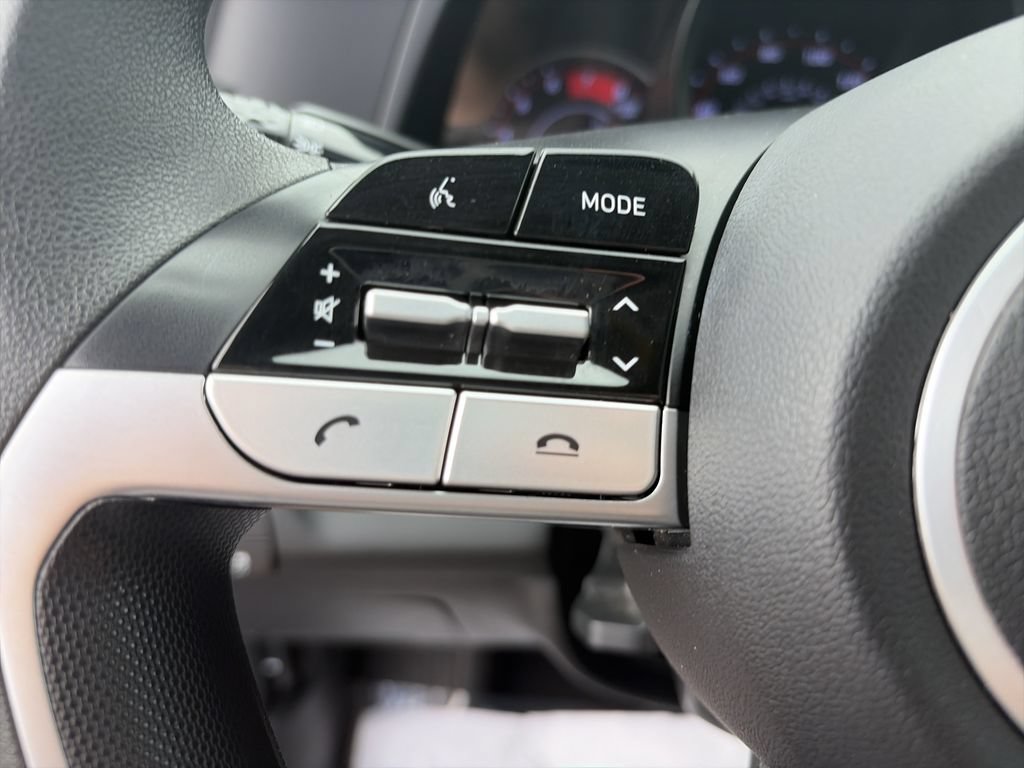 Used 2023 Hyundai Elantra SEL FWD image 20