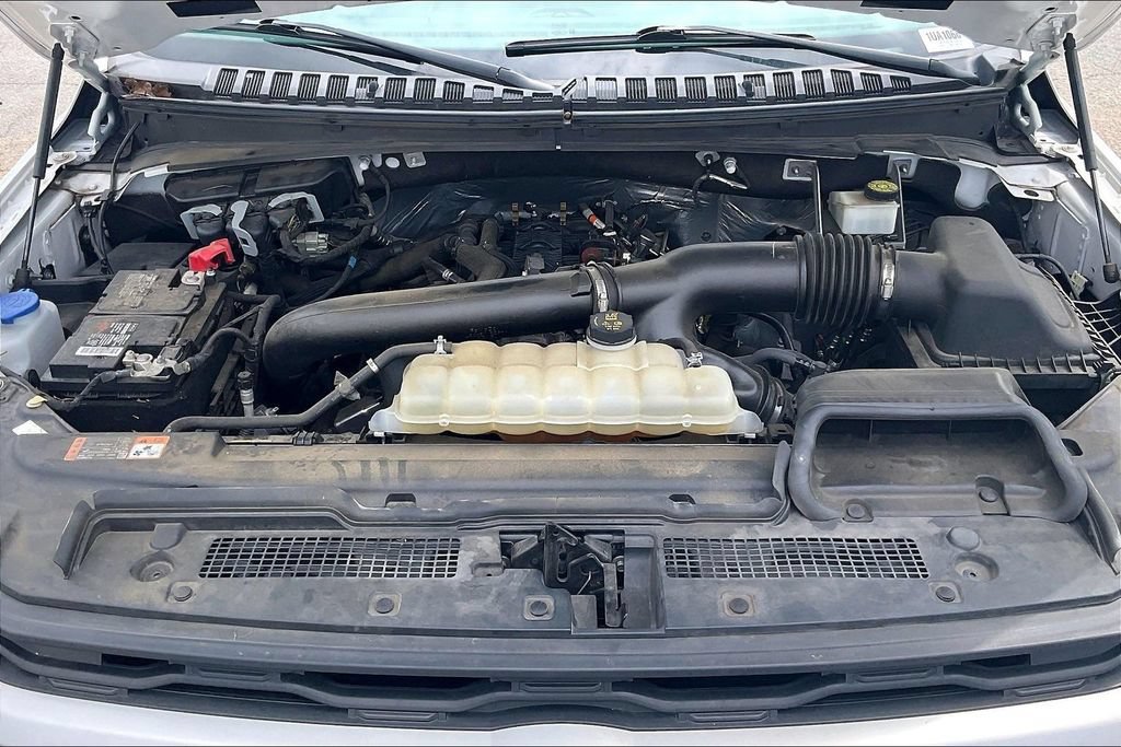 Certified 2022 Ford Expedition XLT RWD image 10