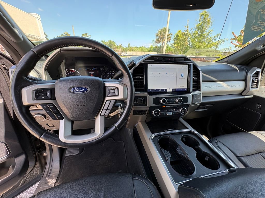 Certified 2022 Ford F250 Lariat w/ Lariat Value Package AWD/4WD image 8