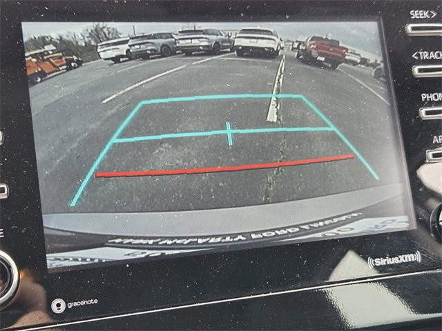 Used 2024 Toyota Camry SE image 19