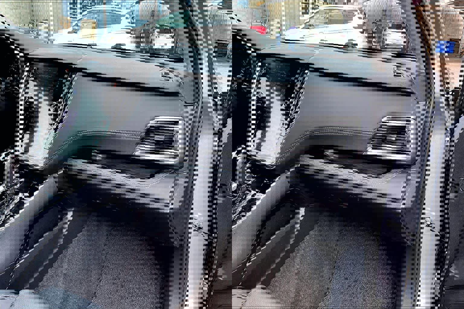 Used 2021 Subaru Outback Limited w/ Popular Package #2 image 19