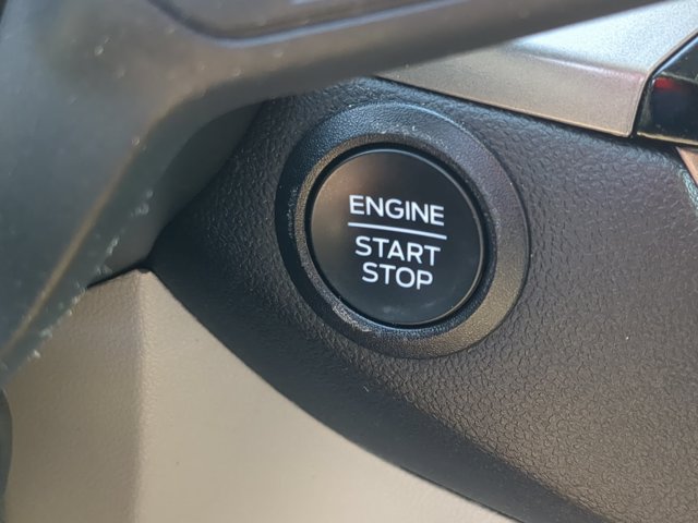 Certified 2023 Ford Escape Active FWD image 17