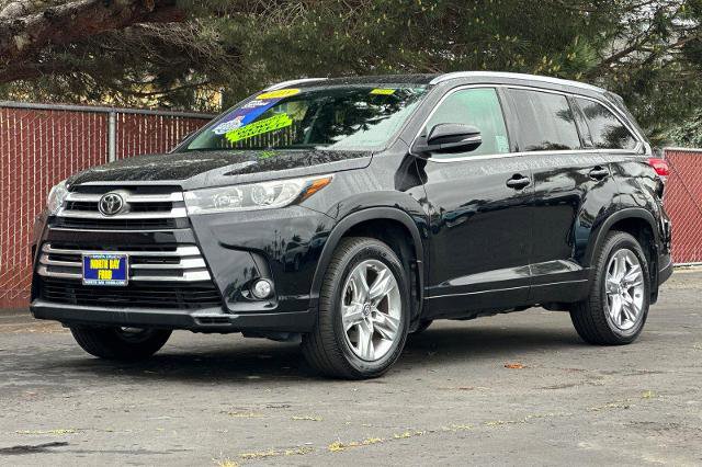 Used 2018 Toyota Highlander Limited image 29
