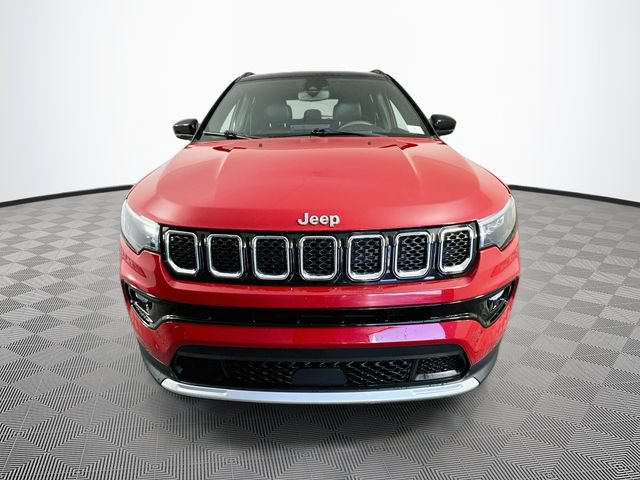 Used 2024 Jeep Compass Limited AWD/4WD image 5