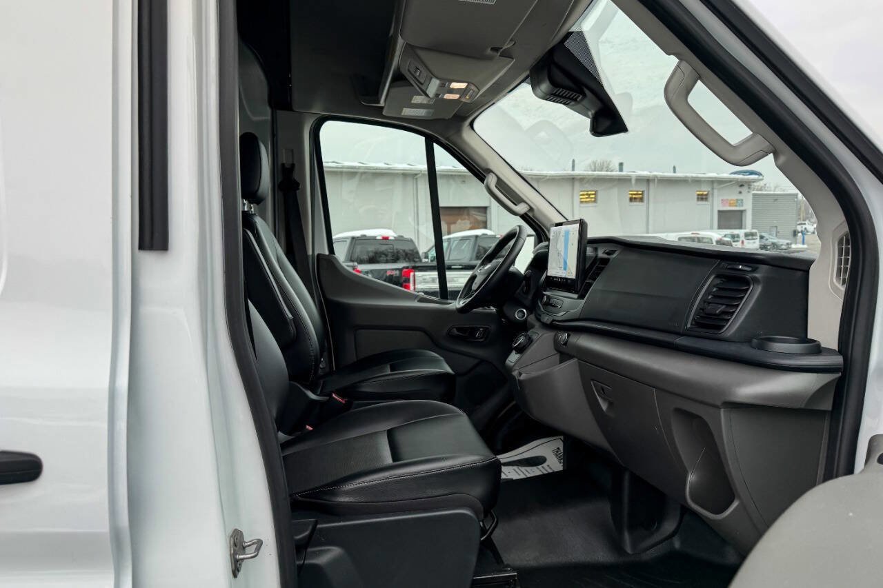 Certified 2022 Ford E-Transit 148 High Roof w/ Load Area Protection Package RWD image 13