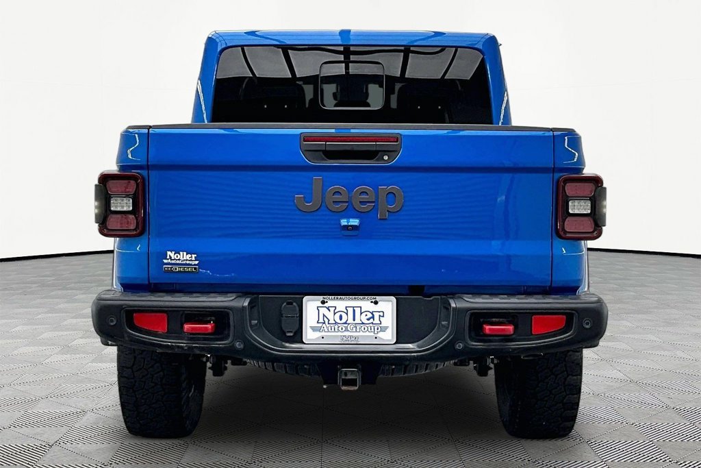 Used 2021 Jeep Gladiator Rubicon AWD/4WD image 4