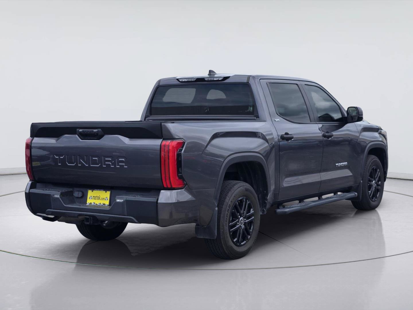 Used 2024 Toyota Tundra SR5 RWD image 8