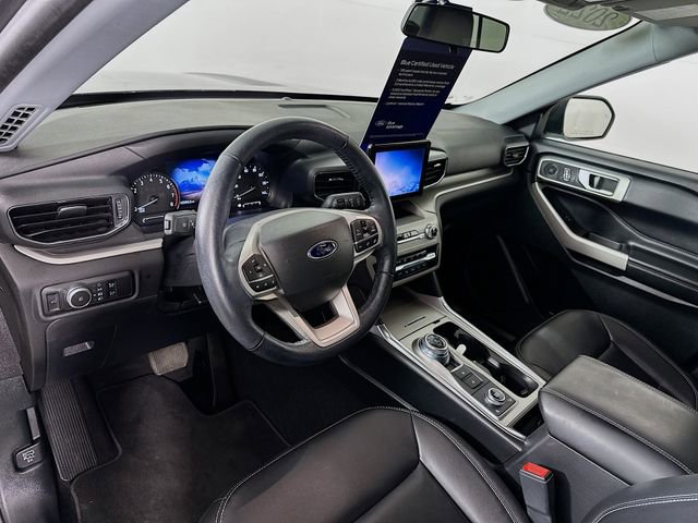Certified 2022 Ford Explorer XLT w/ Equipment Group 202A image 14