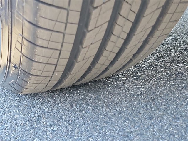 Certified 2021 Ford Escape SE image 32