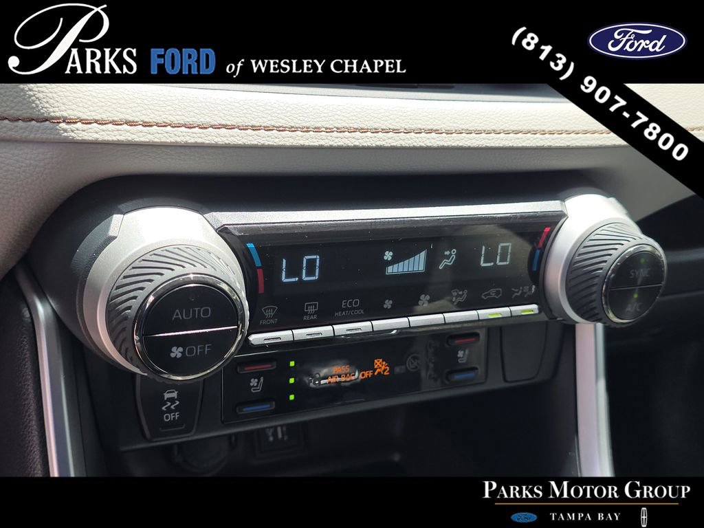 Used 2023 Toyota RAV4 Limited AWD/4WD image 24