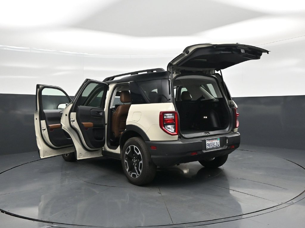 Certified 2024 Ford Bronco Sport Outer Banks AWD/4WD image 32