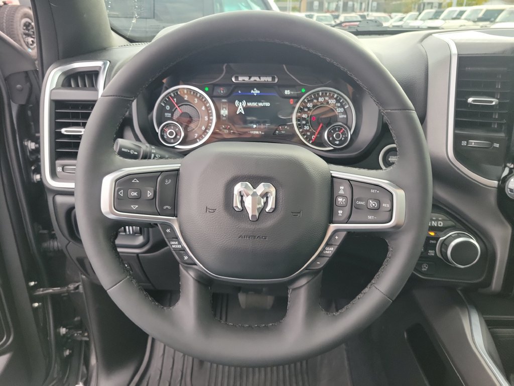 Used 2025 RAM 1500 Big Horn AWD/4WD image 25