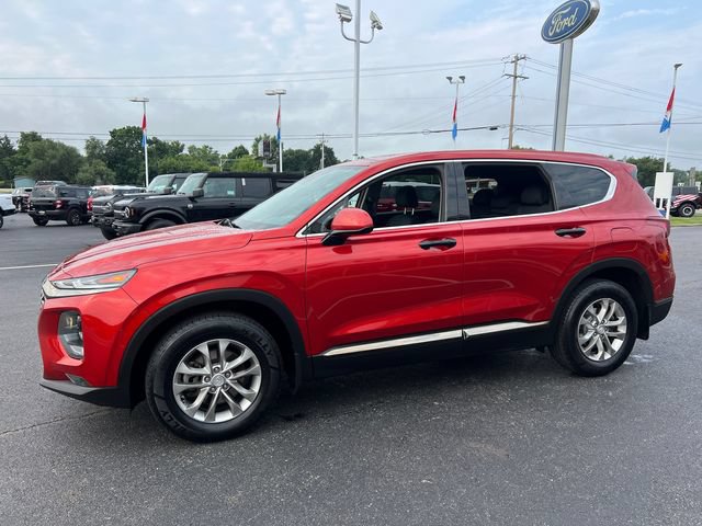 Used 2019 Hyundai Santa Fe SEL w/ Cargo Package FWD image 3